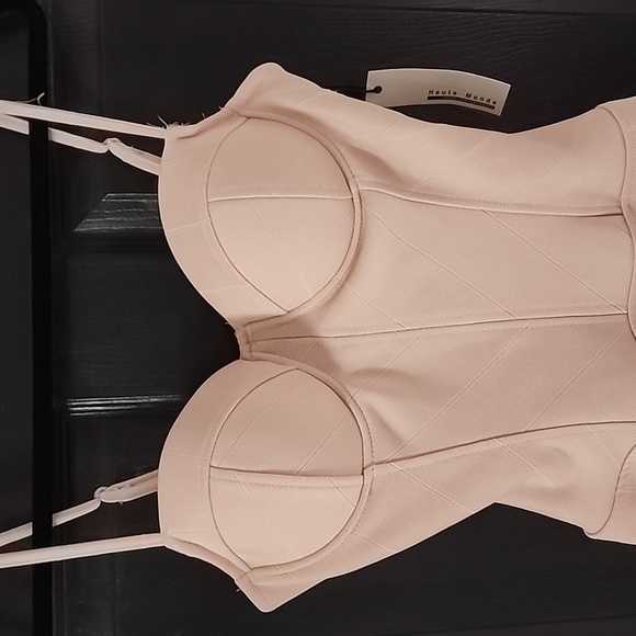 Top - Picture 3 of 8